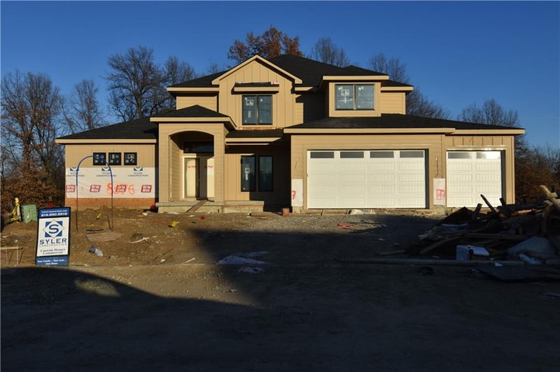 8376 77th Ct, Kansas City, MO 64158