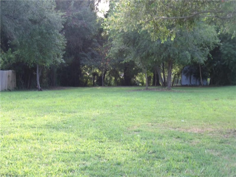 1005 Daisy St, Sweet Springs, MO 65351