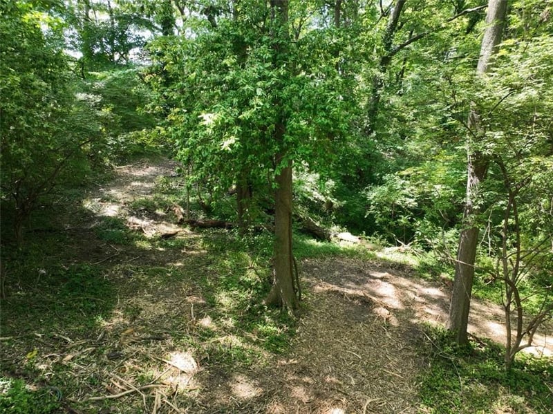 Baltimore Ave, Gladstone, MO 64118
