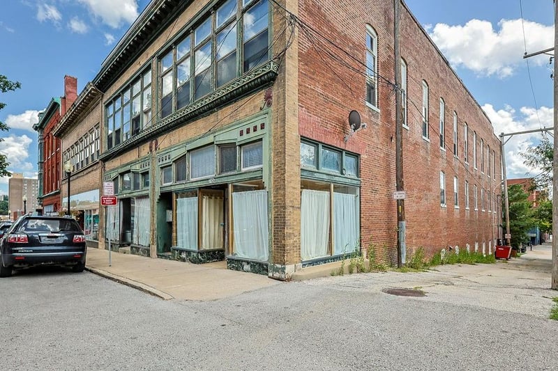 712 Francis St #A, St Joseph, MO 64501