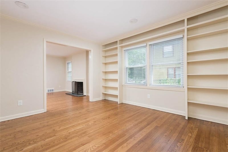 627 Meyer Blvd, Kansas City, MO 64131