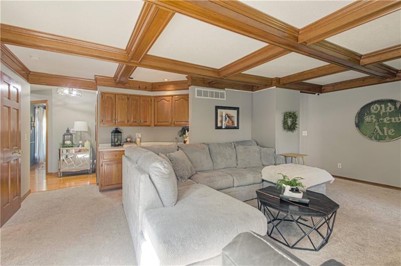 16618 113th St, Liberty, MO 64068