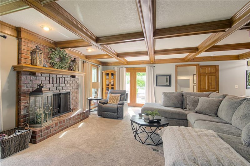 16618 113th St, Liberty, MO 64068