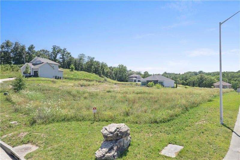 12200 Grand Ave, Kansas City, MO 64145