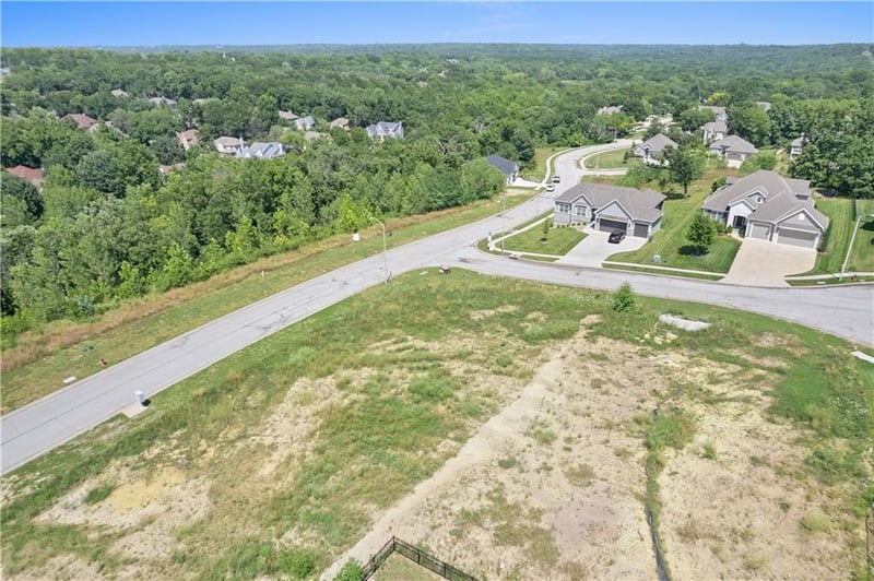 12200 Grand Ave, Kansas City, MO 64145