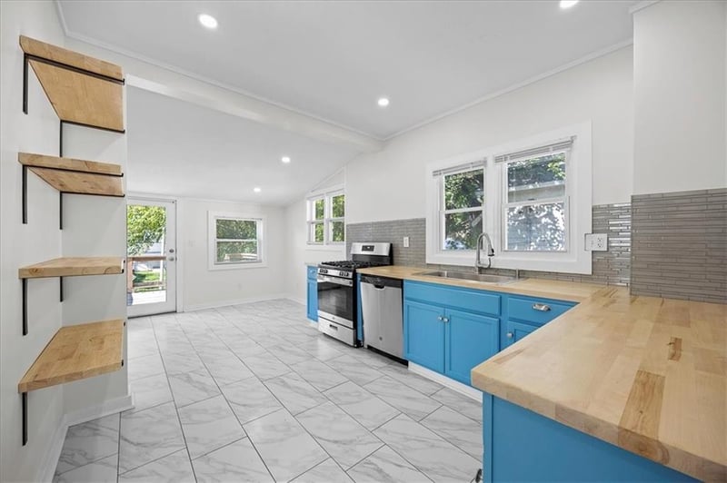 3815 Smart Ave, Kansas City, MO 64124