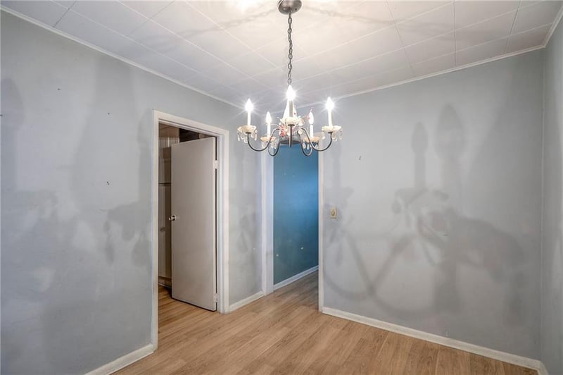 8519 Woodland Ave, Kansas City, MO 64131