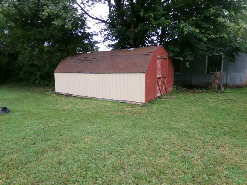1402 Kentucky St, Iola, KS 66749
