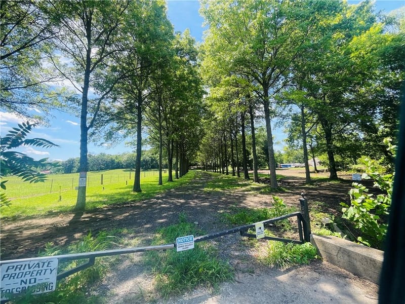 6510 Noland Rd, Kansas City, MO 64133