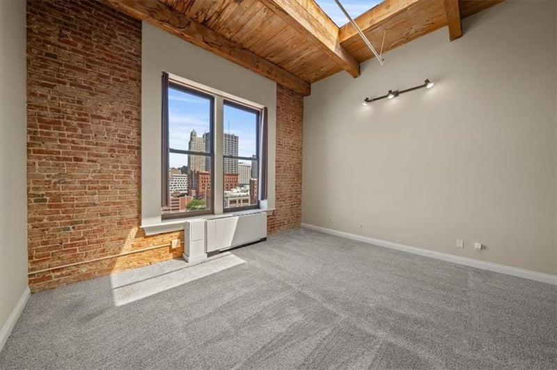 308 8th St #712, Kansas City, MO 64105