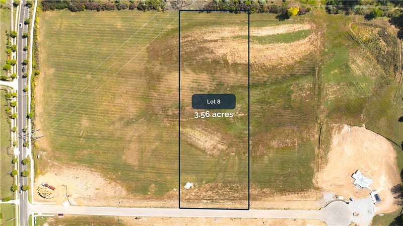 10783 Ewing Ave, Kansas City, MO 64156