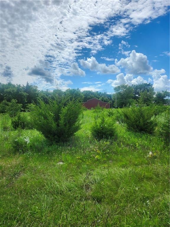21 Shady Ln, Linn Valley, KS 66040