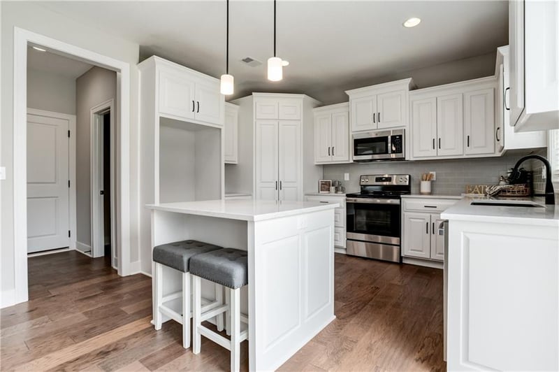 28601 162nd St, Gardner, KS 66030