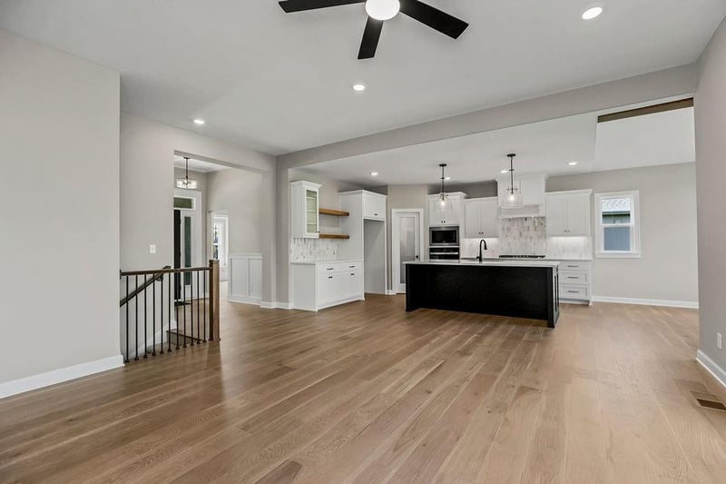 25446 91st Ter, Lenexa, KS 66227