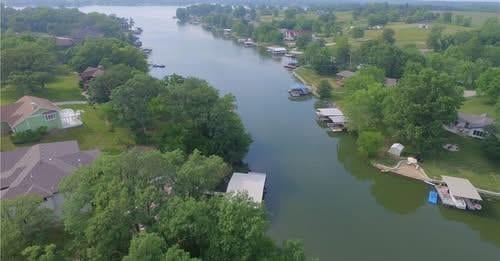 224 Lake Viking Ter, Gallatin, MO 64640