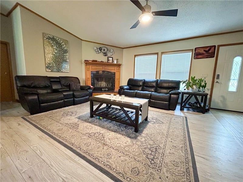 3120 89th Ter, Kansas City, KS 66109