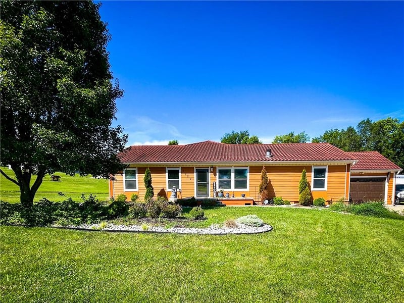 3120 89th Ter, Kansas City, KS 66109