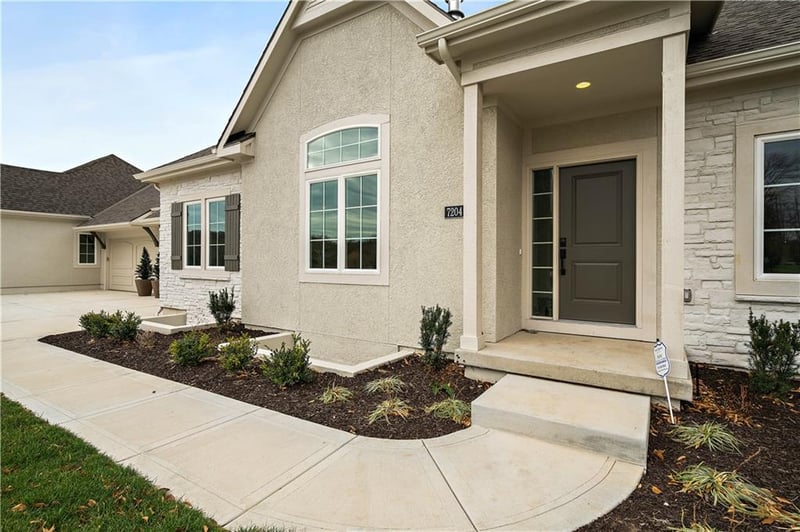7239 Allman Dr, Shawnee, KS 66217