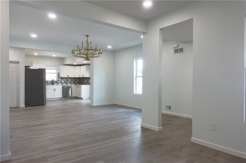 5032 8th St, Kansas City, MO 64124