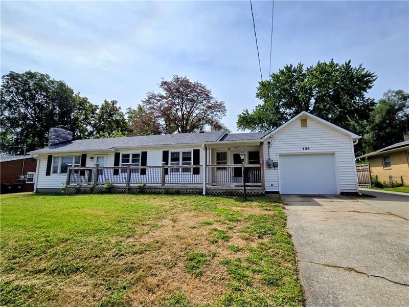 408 Gay St, Warrensburg, MO 64093