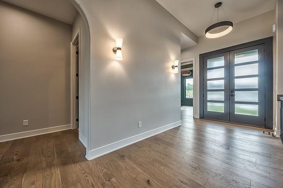 9718 176th Ter, Overland Park, KS 66013