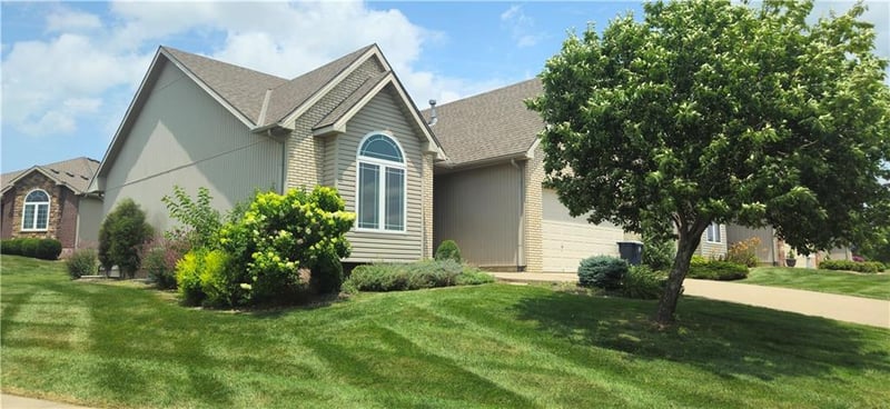 11236 Randolph Ave, Kansas City, MO 64157