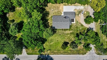7844 James A Reed Rd, Kansas City, MO 64138