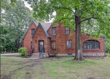 6925 Santa Fe Dr, Overland Park, KS 66204