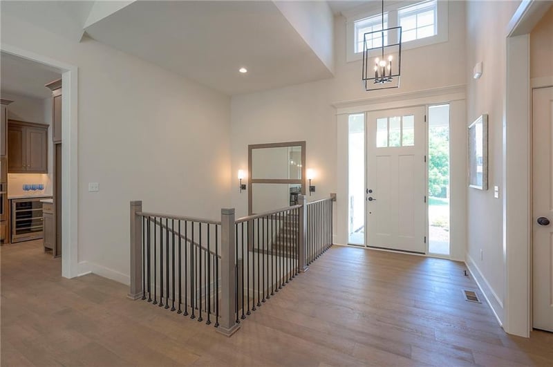 6753 Longview Rd, Shawnee, KS 66218