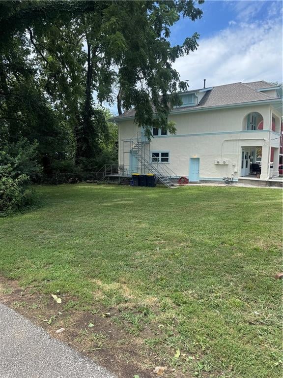 1215 W 21 St, Kansas City, MO 64108