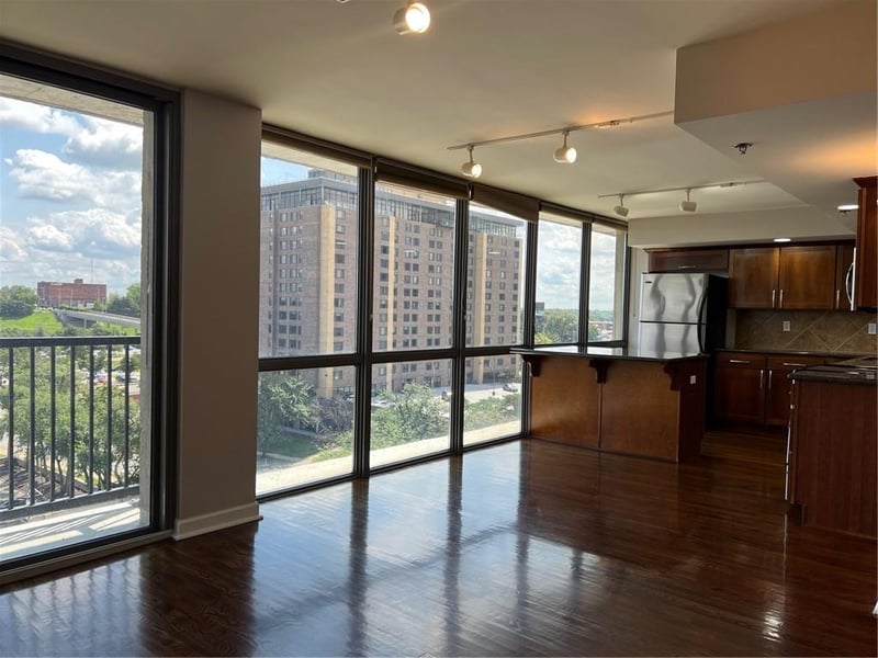 600 E Admiral Blvd #1104, Kansas City, MO 64106