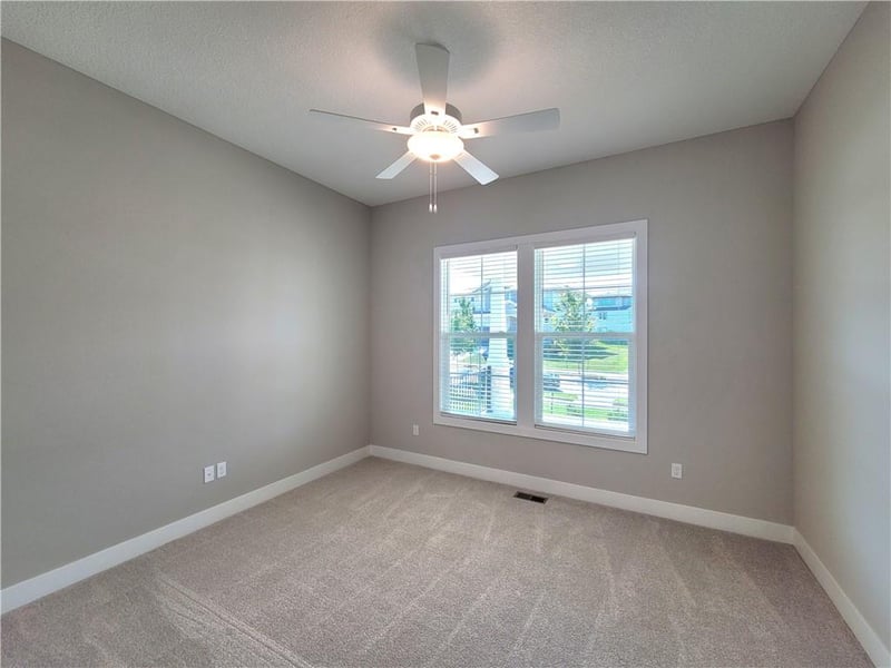 18221 Monrovia St, Overland Park, KS 66013
