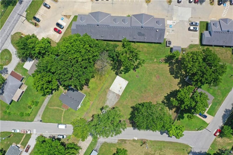 705707 High N/A, Lee's Summit, MO 64063