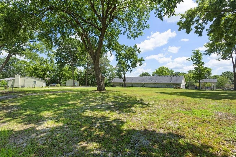 705707 High N/A, Lee's Summit, MO 64063