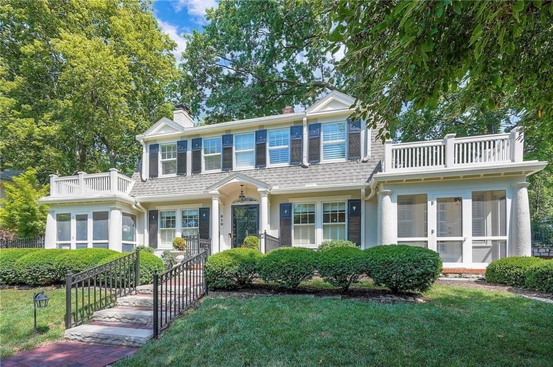 610 E 54th St, Kansas City, MO 64110