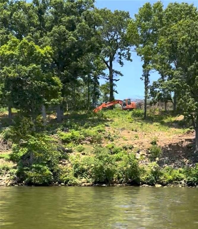 Daybreak Ln, Edwards, MO 65326
