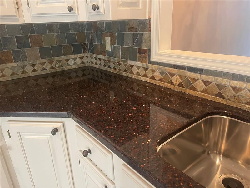 10311 Garnett St, Overland Park, KS 66214