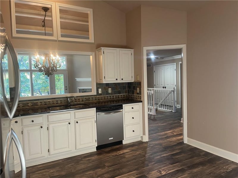 10311 Garnett St, Overland Park, KS 66214