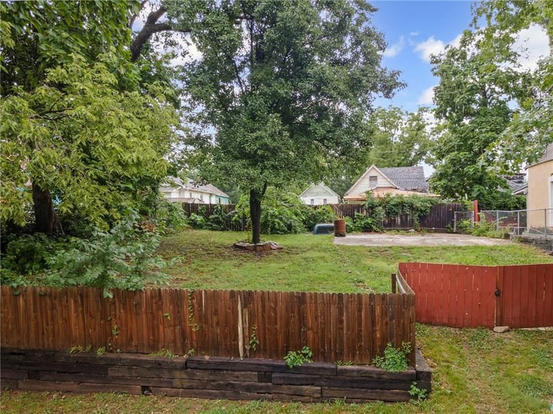 940 and 938 Tenny Ave, Kansas City, KS 66101