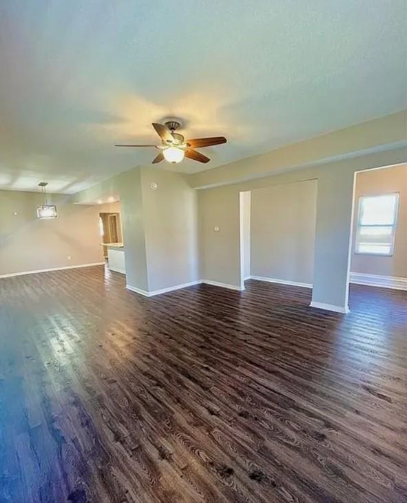 1319 32nd Ter, Kansas City, MO 64109