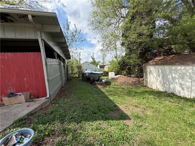 11120 36th St, Independence, MO 64052
