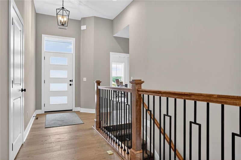 13670 71st St, Parkville, MO 64152