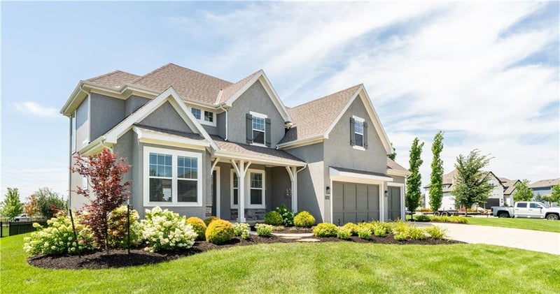15636 Delmar St, Overland Park, KS 66224