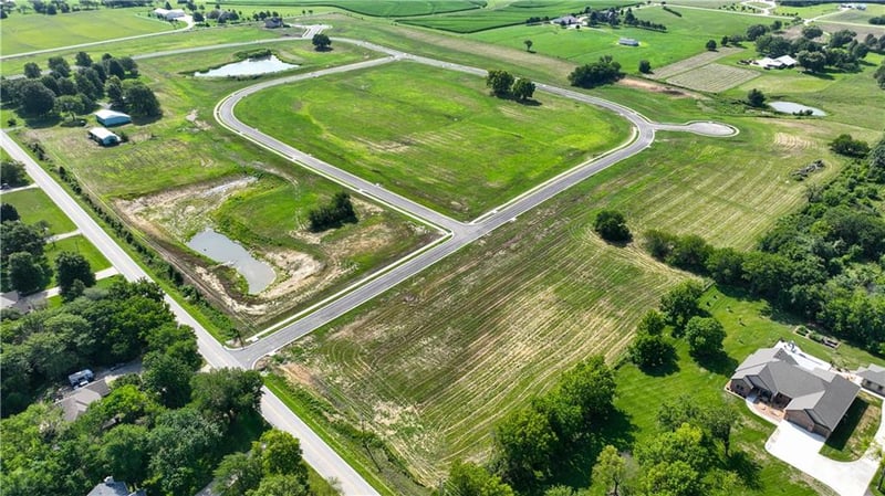Lot 33 Settler Ln, Baldwin City, KS 66006