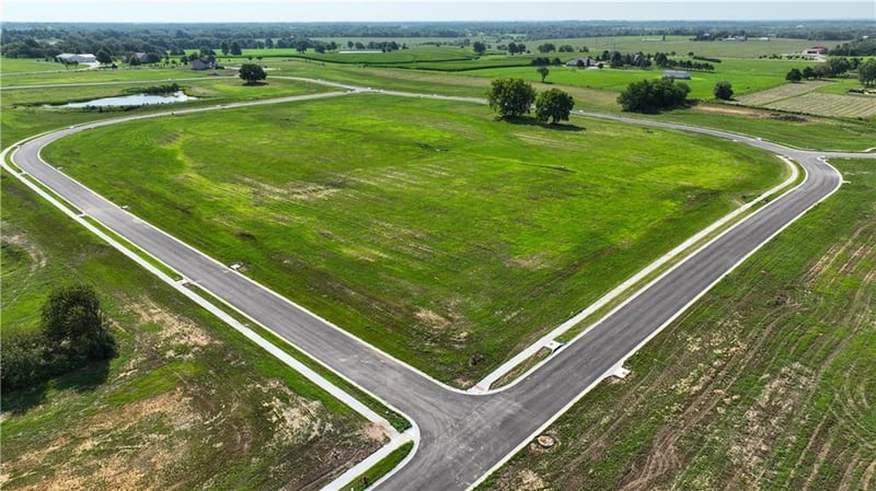 Lot 30 Settler Ln, Baldwin City, KS 66006