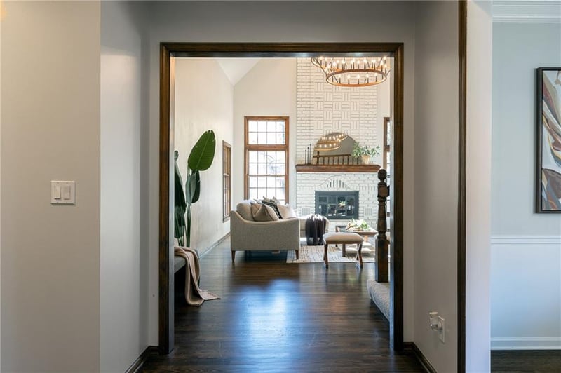 101 NW 44th St, Kansas City, MO 64116