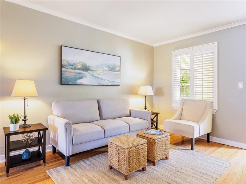 14 50th St #1, Kansas City, MO 64112