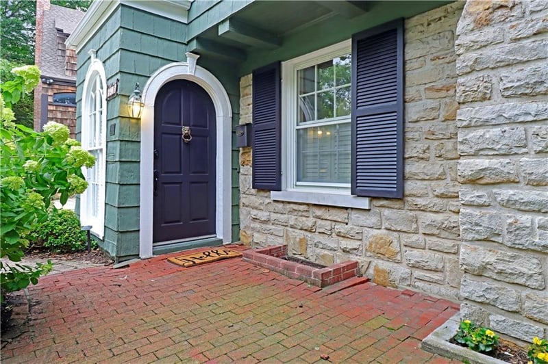 5415 Locust St, Kansas City, MO 64110