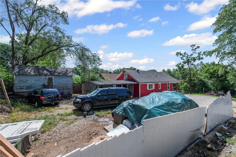 6012 16th St, Kansas City, MO 64126