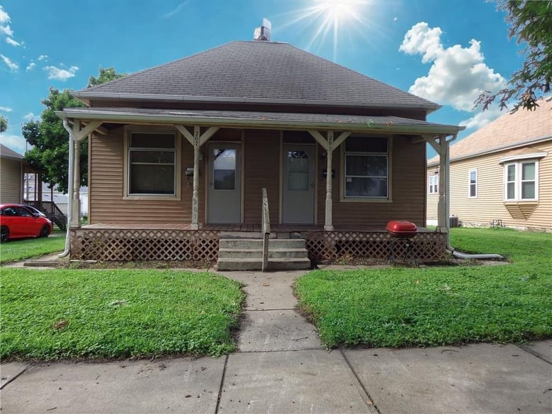 205 Michigan Ave, St Joseph, MO 64504